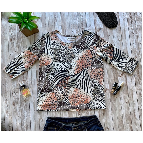 Rebecca Malone Tops - Rebecca Malone Animal print 3/4 sleeve top Rebecca Malone Tops - Rebecca Malone Animal print 3/4 sleeve top
